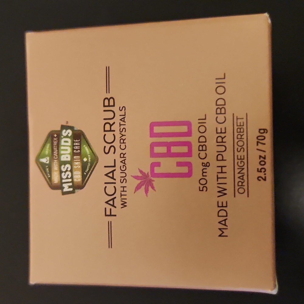 Miss Bud's Facial Scrub